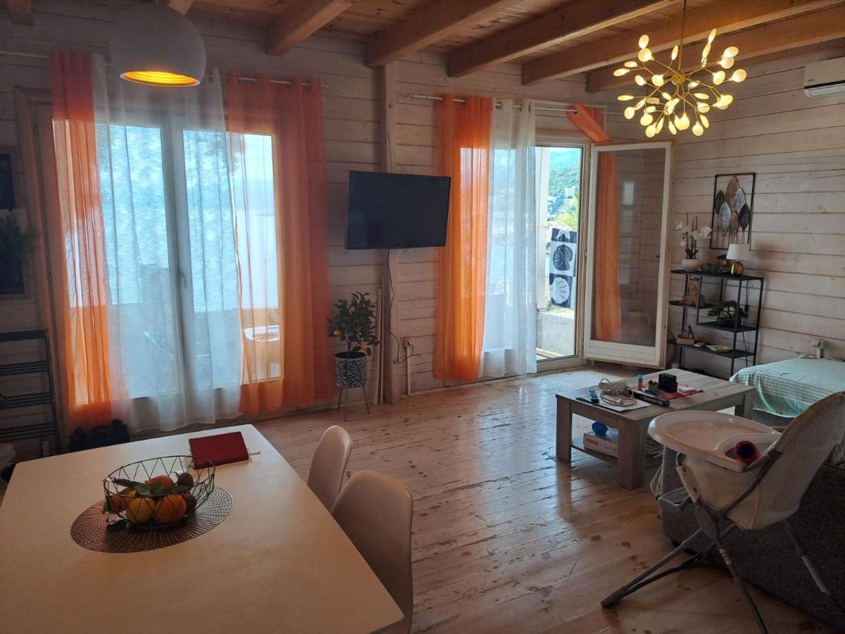 Seastar Eco Villa Utjeha-Bušat Eksteriør billede